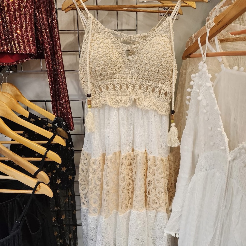 Crochet Lace Maxi Dress in Cream and Tan